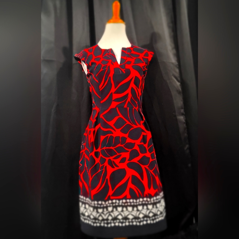 Sleeveless dress